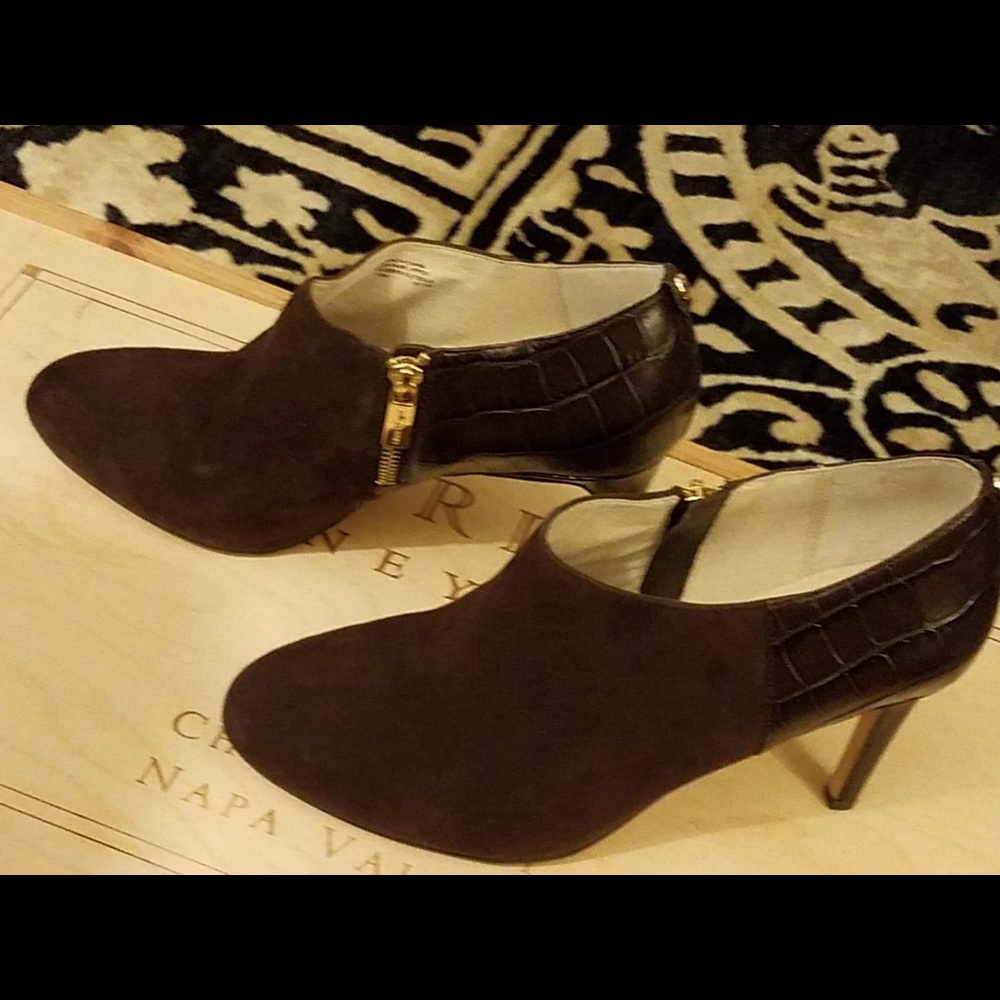 MICHAEL Michael Kors Sammy Ankle Boot